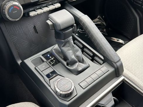 Used 2025 Toyota 4Runner SR5 image 30