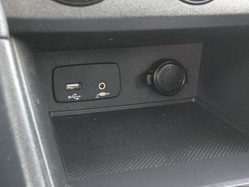 Used 2023 Subaru Crosstrek 2.0i image 23