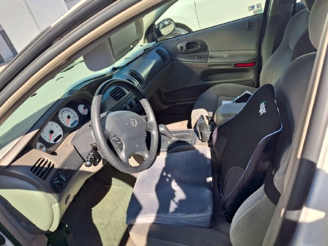 Used 2001 Dodge Intrepid SE FWD image 2