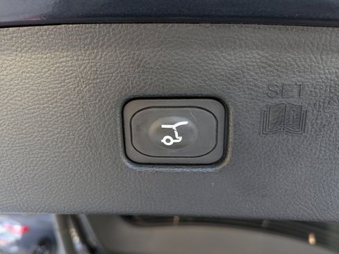 Certified 2022 Ford Edge SEL w/ Convenience Package image 19