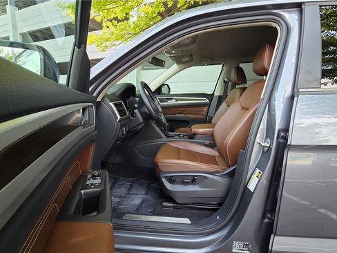 Certified 2023 Volkswagen Atlas SE AWD/4WD image 15