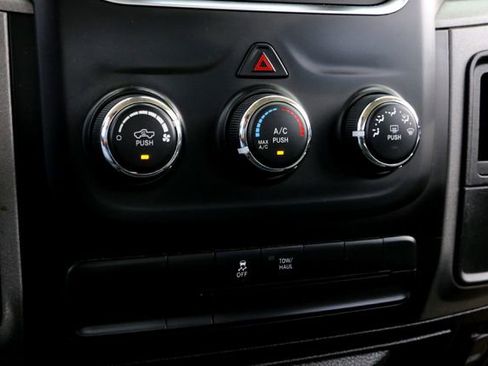 Used 2019 RAM 1500 Tradesman w/ Chrome Plus Package RWD image 18