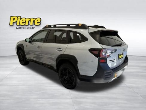 Used 2022 Subaru Outback Wilderness AWD/4WD image 2