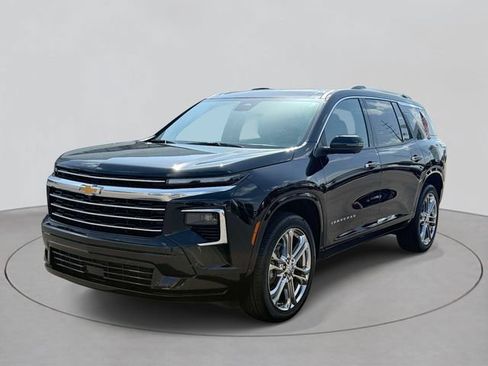 Used 2026 Chevrolet Traverse High Country AWD/4WD image 31