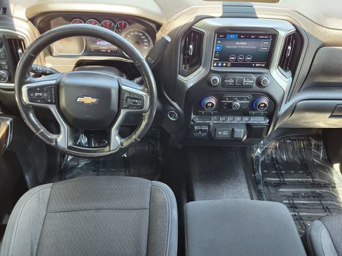 Used 2020 Chevrolet Silverado 1500 LT w/ True North Edition AWD/4WD image 3
