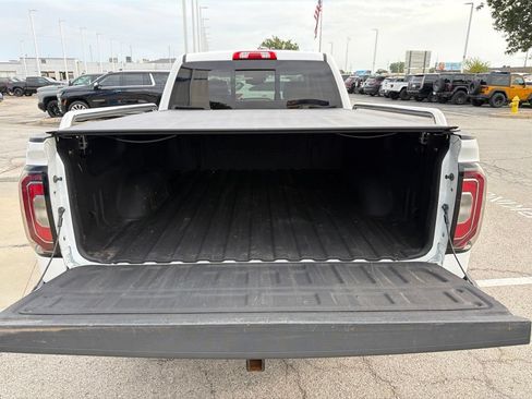 Used 2017 GMC Sierra 1500 Denali AWD/4WD image 12