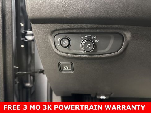 Used 2021 GMC Terrain SLE w/ Driver Convenience Package image 10