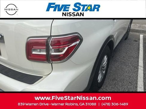 Used 2020 Nissan Armada SV w/ Driver Package RWD image 11