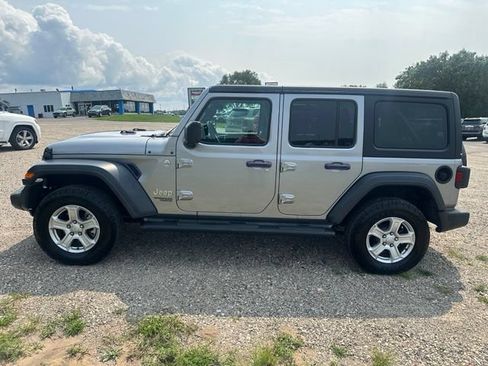 Used 2019 Jeep Wrangler Unlimited Sport S AWD/4WD image 7