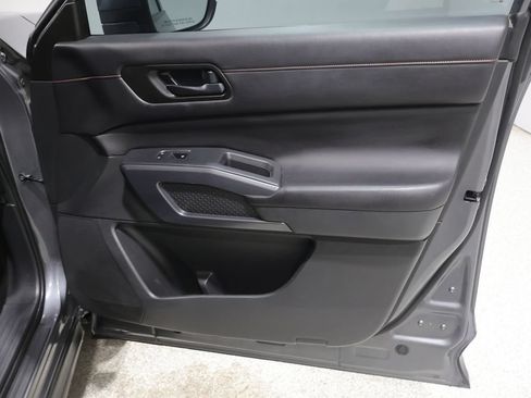 Used 2024 Nissan Pathfinder Rock Creek AWD/4WD image 23