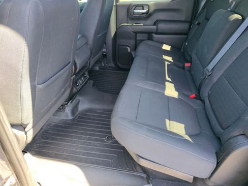 Used 2020 Chevrolet Silverado 1500 LT w/ All-Star Edition image 16