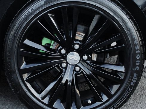 Used 2018 INFINITI Q60 3.0t Luxe image 12