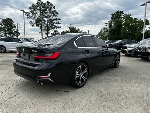 Used 2019 BMW 330i Sedan w/ Premium Package RWD image 4