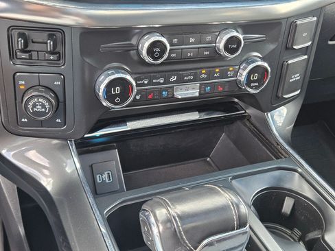 Used 2021 Ford F150 Lariat w/ Equipment Group 502A High AWD/4WD image 28
