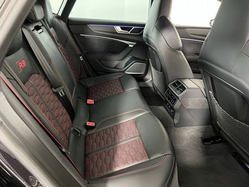 Used 2024 Audi RS 7 Performance image 32