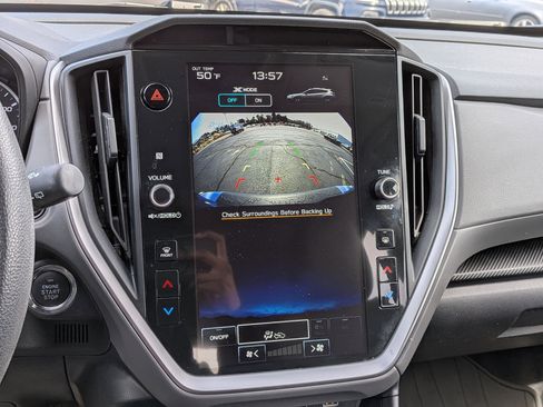 Used 2024 Subaru Crosstrek 2.0i Premium image 21