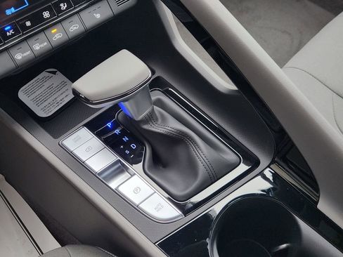 New 2026 Hyundai Elantra SEL Sport Premium FWD image 16