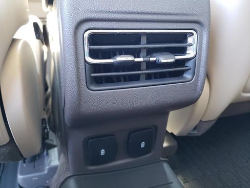 Used 2023 Lincoln Corsair AWD w/ Equipment Group 101A image 12