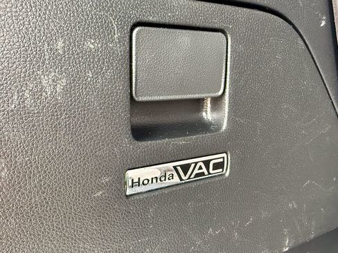 Used 2018 Honda Odyssey Touring image 18