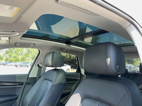 Used 2018 Audi Q5 2.0T Premium image 12