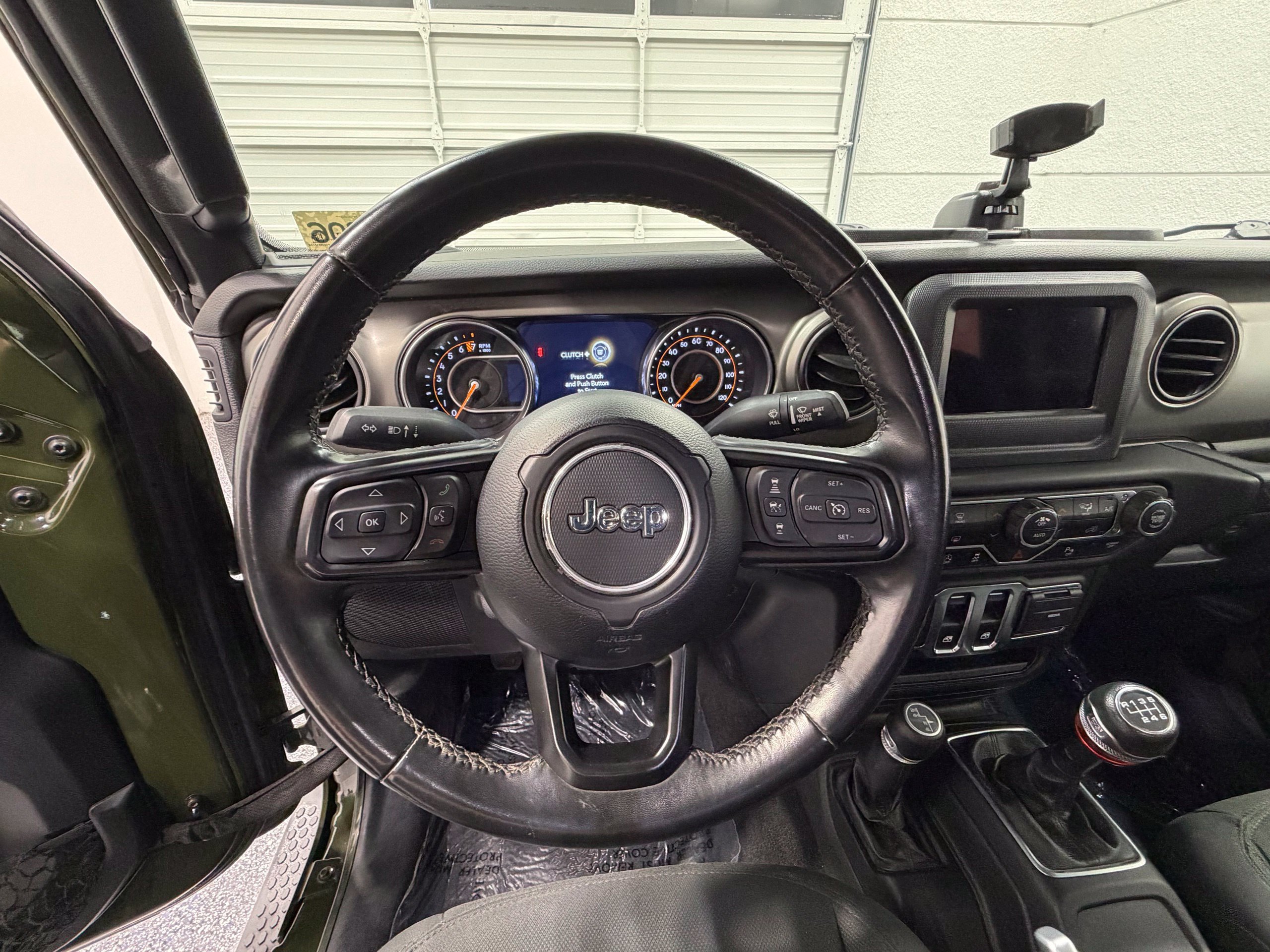 Used 2021 Jeep Wrangler Sport AWD/4WD image 27