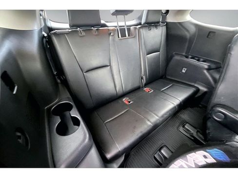 Used 2021 Toyota Highlander Platinum image 26