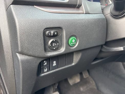 Used 2022 Honda Pilot Special Edition image 18