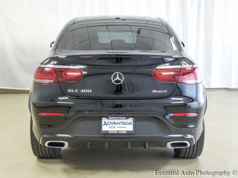 Used 2023 Mercedes-Benz GLC 300 4MATIC Coupe image 6