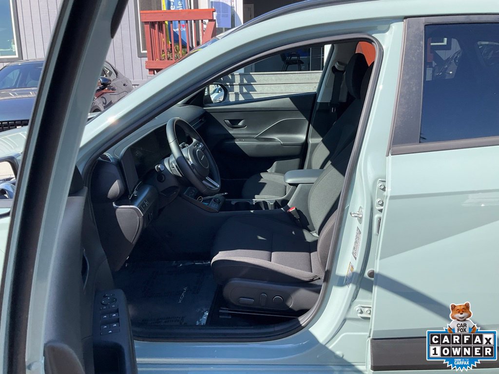 Used 2024 Hyundai Kona SEL FWD image 14