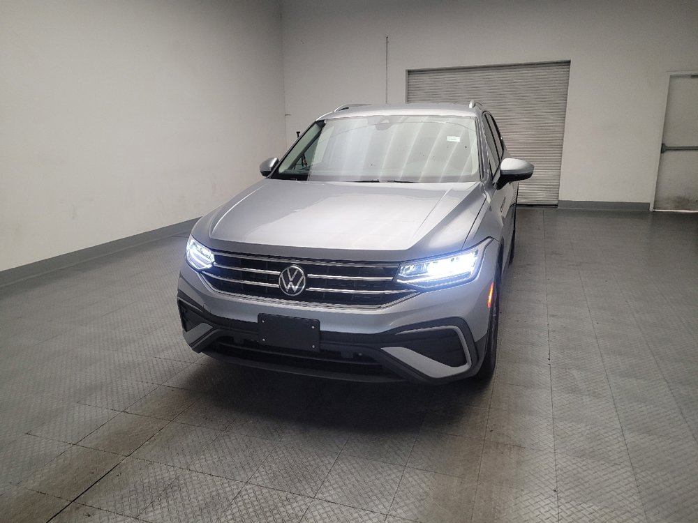 Used 2023 Volkswagen Tiguan SE FWD image 15