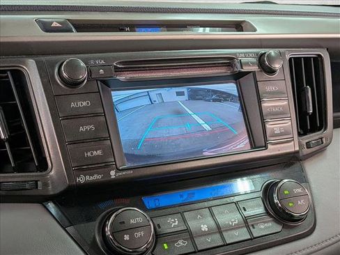 Used 2015 Toyota RAV4 XLE FWD image 10