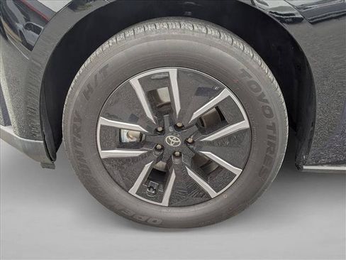 Used 2026 Toyota bZ AWD/4WD image 22