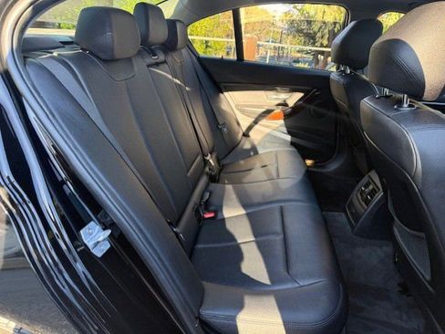 Used 2014 BMW 328i I image 32