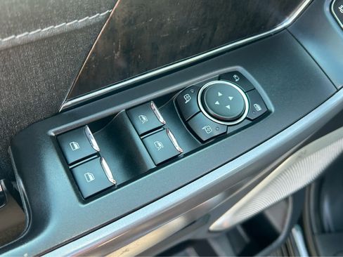 Used 2023 Ford F150 Lariat w/ Equipment Group 502A High AWD/4WD image 20