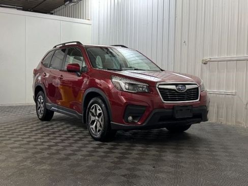 Used 2021 Subaru Forester Premium image 24