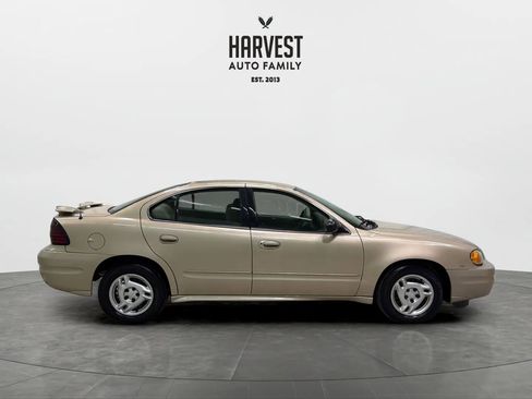 Used 2005 Pontiac Grand Am SE FWD image 8