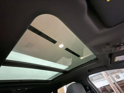 Used 2023 Audi Q3 2.0T Premium Plus w/ Premium Plus Package image 13