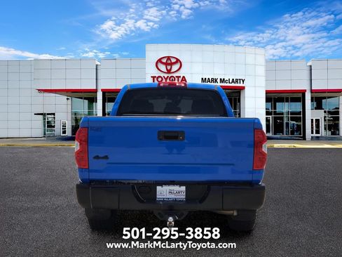 Used 2020 Toyota Tundra SR5 w/ SR5 Upgrade Package AWD/4WD image 4