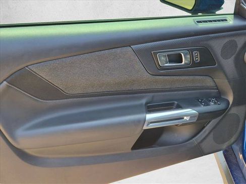 Used 2024 Ford Mustang Coupe RWD image 10