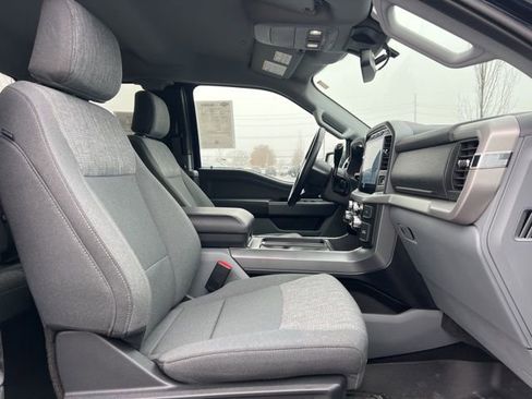 Used 2022 Ford F150 XLT w/ Equipment Group 302A High image 11