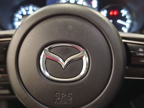Used 2025 MAZDA MAZDA3 s image 17
