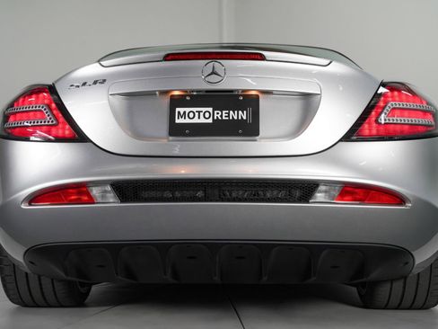 Used 2006 Mercedes-Benz SLR image 24