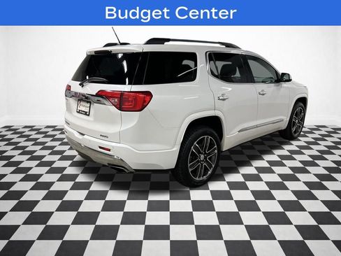 Used 2018 GMC Acadia Denali image 8