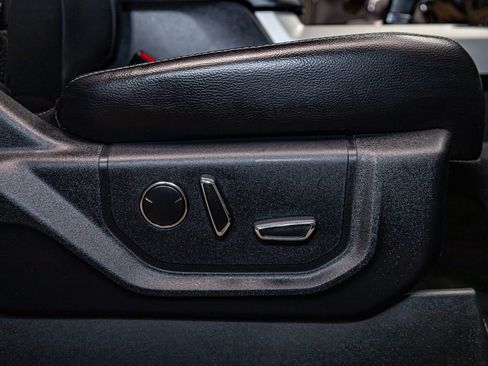 Used 2016 Ford F150 Lariat w/ Equipment Group 502A Luxury image 25