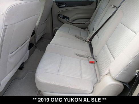 Used 2019 GMC Yukon XL SLE w/ SLE Value Package image 23