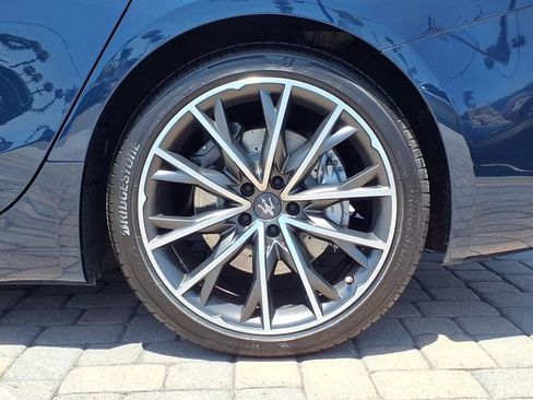 Used 2019 Maserati Ghibli S GranLusso RWD image 10