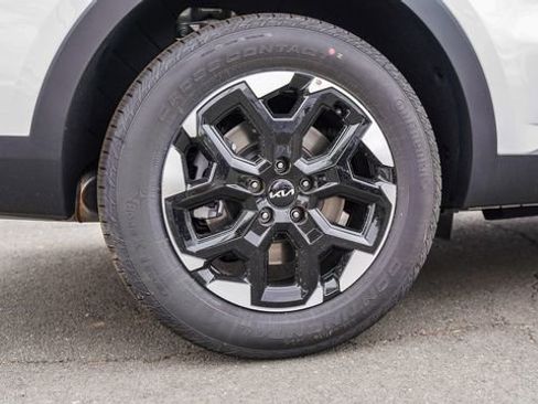 New 2026 Kia Sorento S image 9