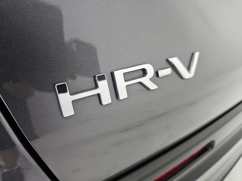 Used 2024 Honda HR-V LX image 38