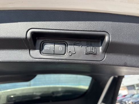 Used 2021 Ford Explorer Timberline image 14