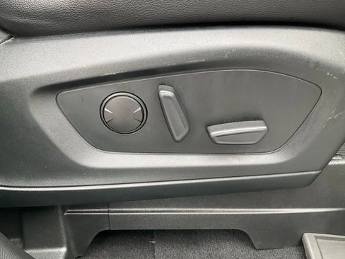 Used 2021 Ford Explorer Limited w/ Hybrid Equipment Group 310A image 22